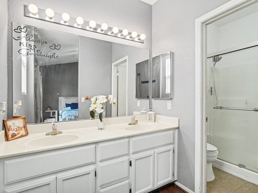 Listing Images