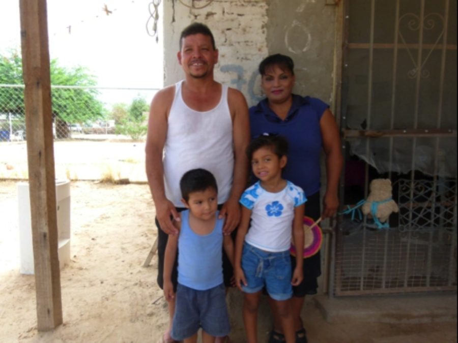 Hector, Monse, Damaris & Manuelito Project Thumbnail